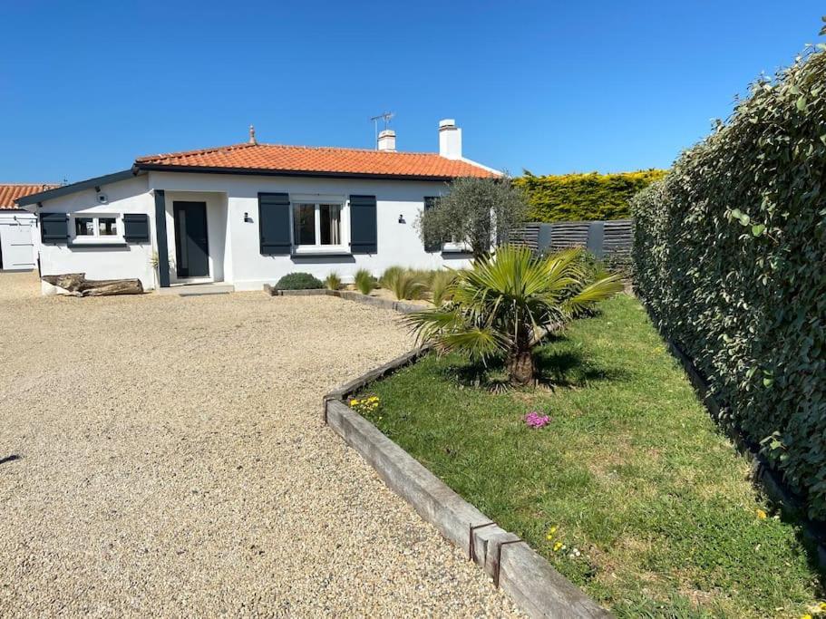 Villa Avec Jacuzzi Proche De La Mer Et Du Centre Barbatre Bagian luar foto